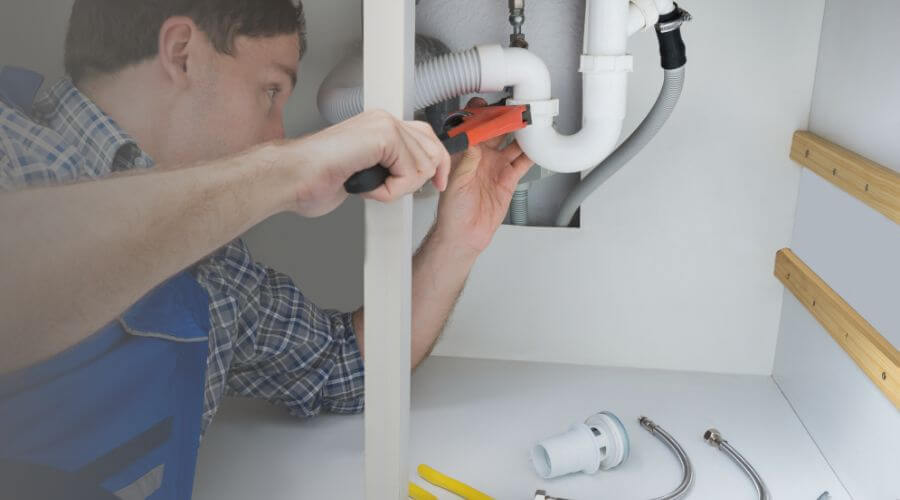 Expert burst pipe repair services in Minotola, NJ